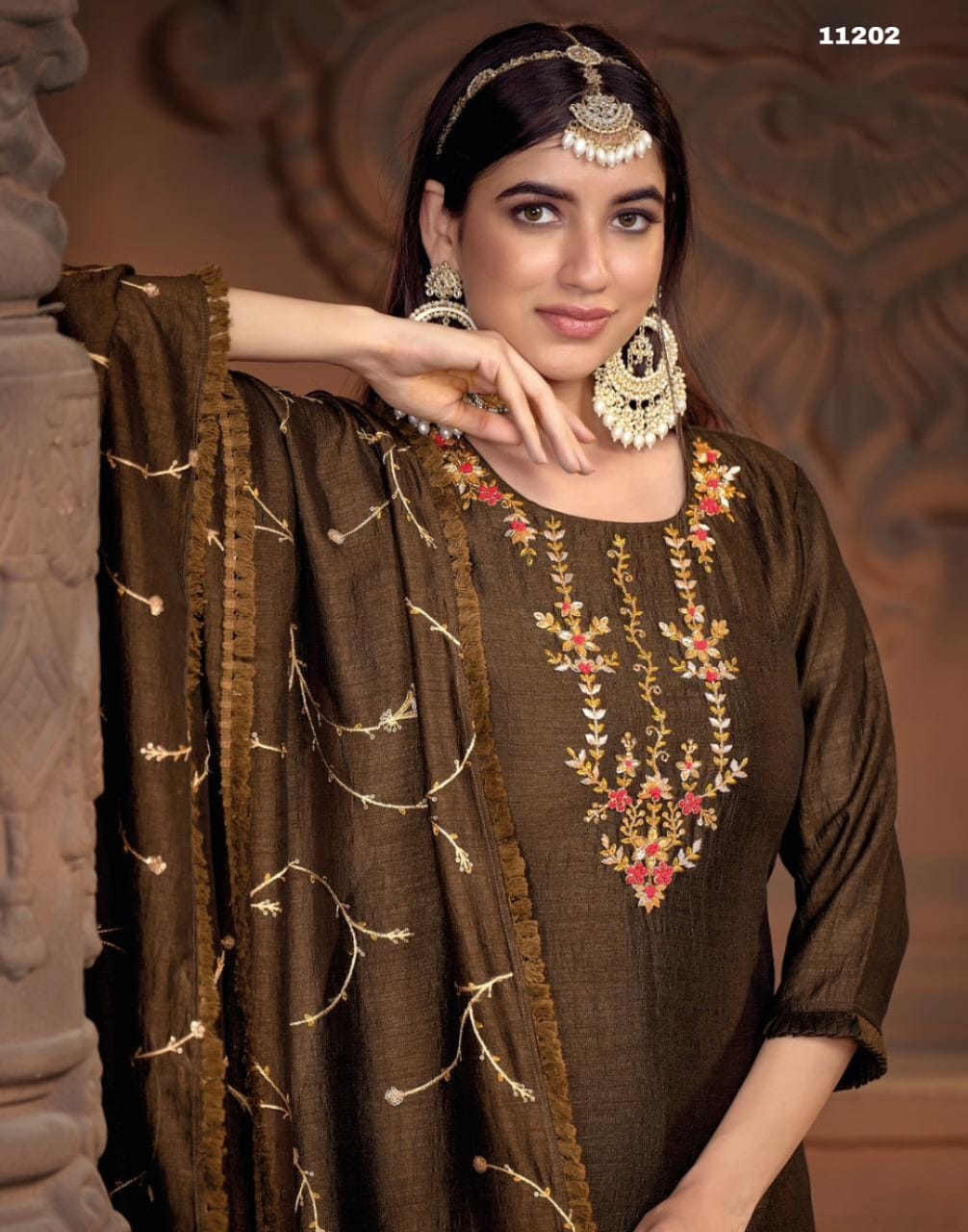Gorgeous chocolate color ready to wear 3 piece